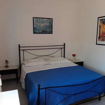 Alojamento de Acomodação e Pequeno-almoço Casa Di Frami *